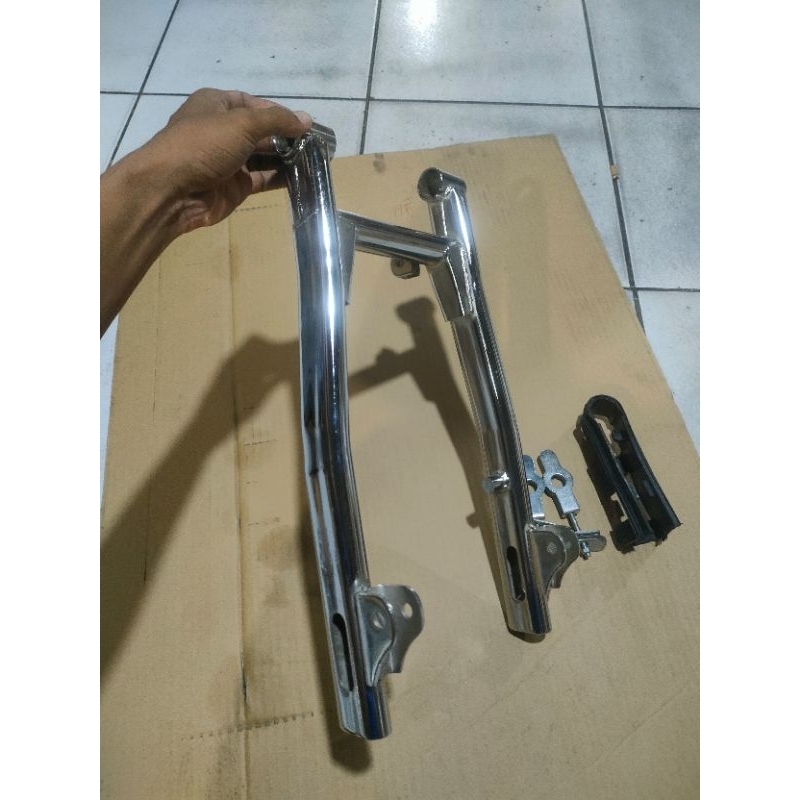 SWING AREM HONDA GL MODEL K2R SUPER TEBAL SET KARET + STELAN RANTAI / ARM HONDA GL K2R PNP HONDA GL 