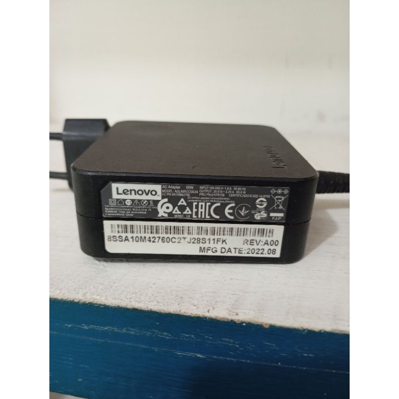 Charger cas laptop Lenovo original bawaan 65W cocok semua seri laptop ideapad