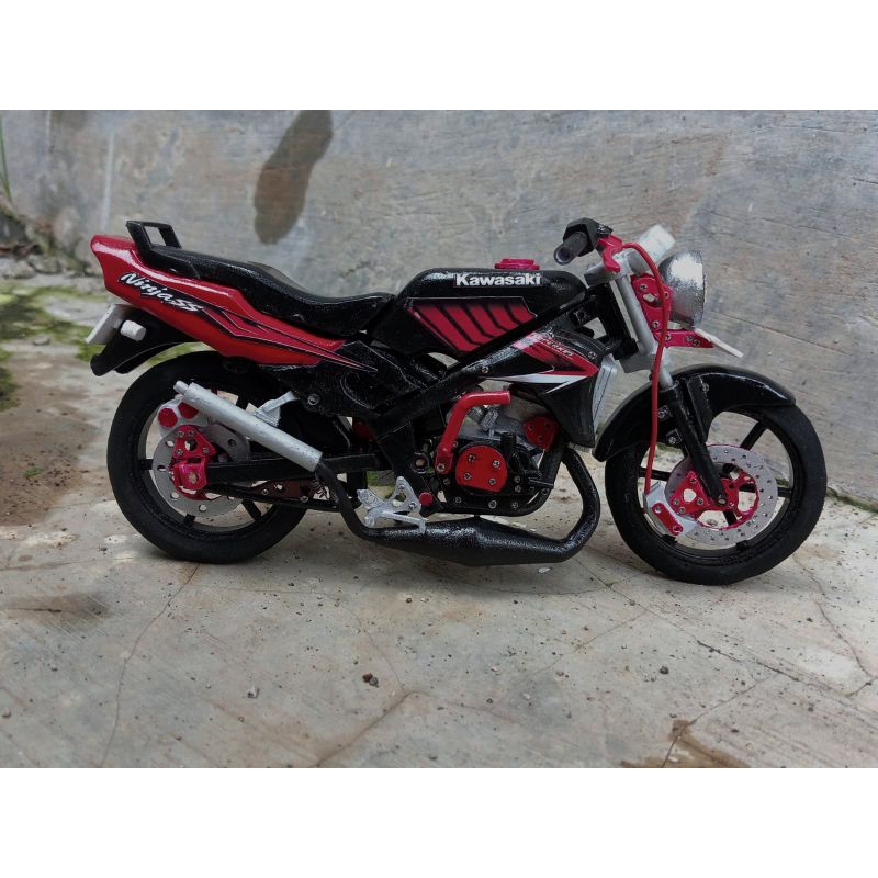 Miniatur motor ninja ss deprok style (harap baca deskripsi sebelum membeli)