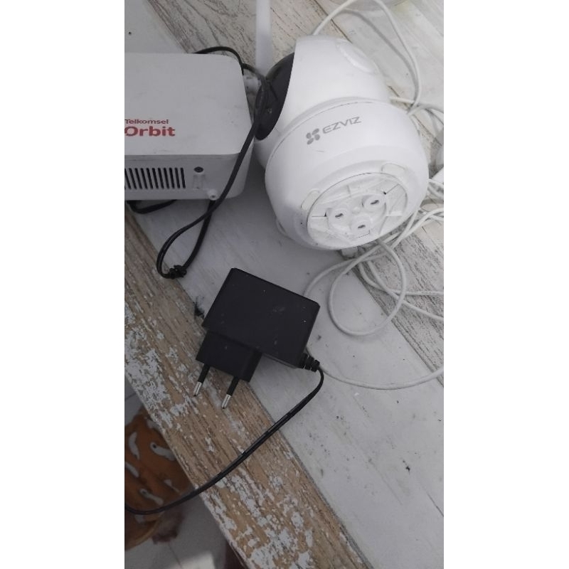 modem kamera cctv ezviz + orbit telkomsel
