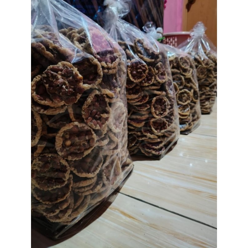 

Peyek coin kacang tanah original