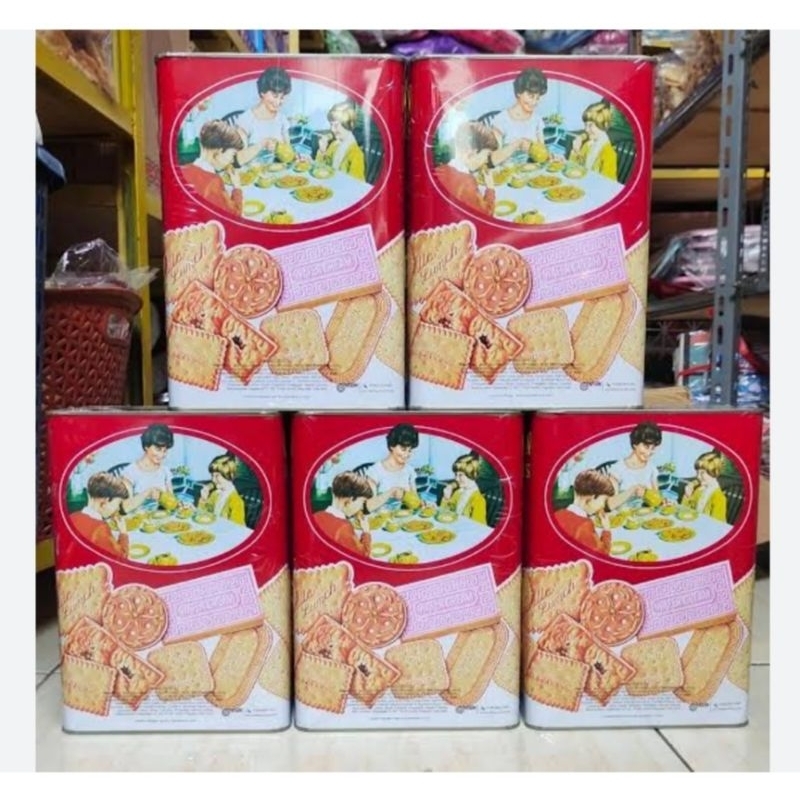

Khong Guan Biscuits Aneka Rasa 1600gr