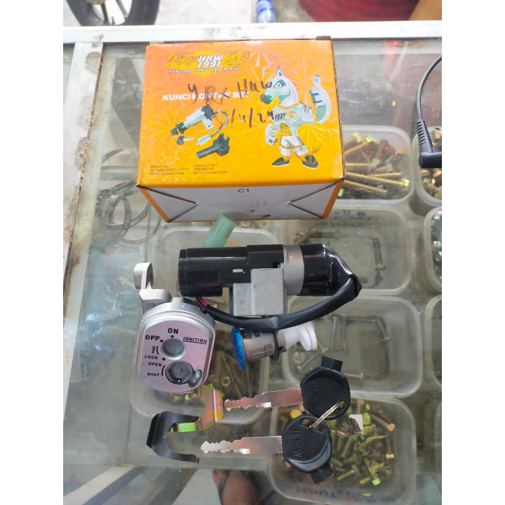 KUNCI KONTAK VARIO (HKW 1991)