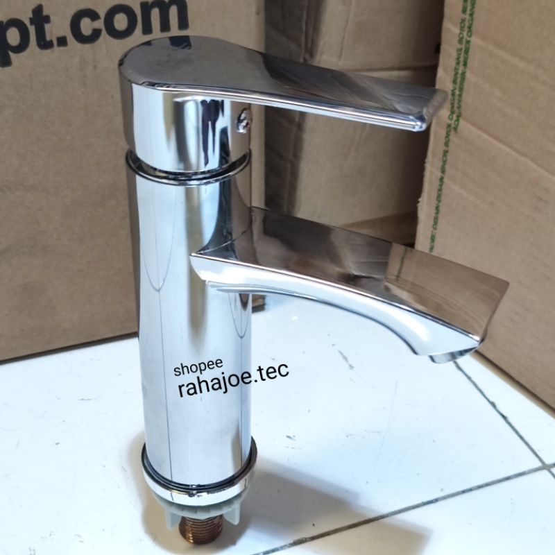 Kran Air stainless  Wastafel Keran