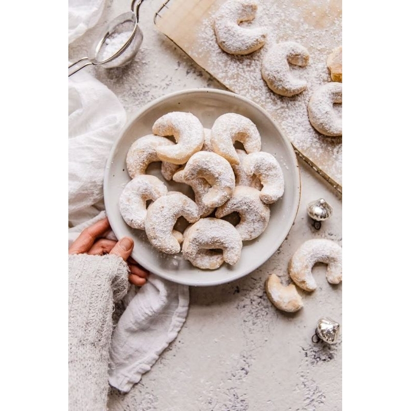 

Kue Putri Salju 500ml