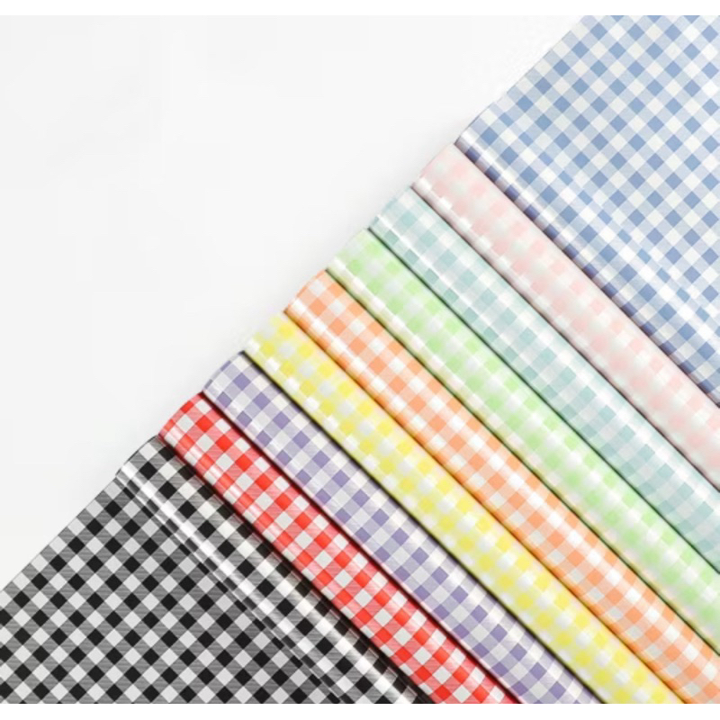 

TAPLAK MOTIF KOTAK CELLOPHANE ECER LEMBARAN KERTAS BUKET BUNGA WRAPPING PAPERy