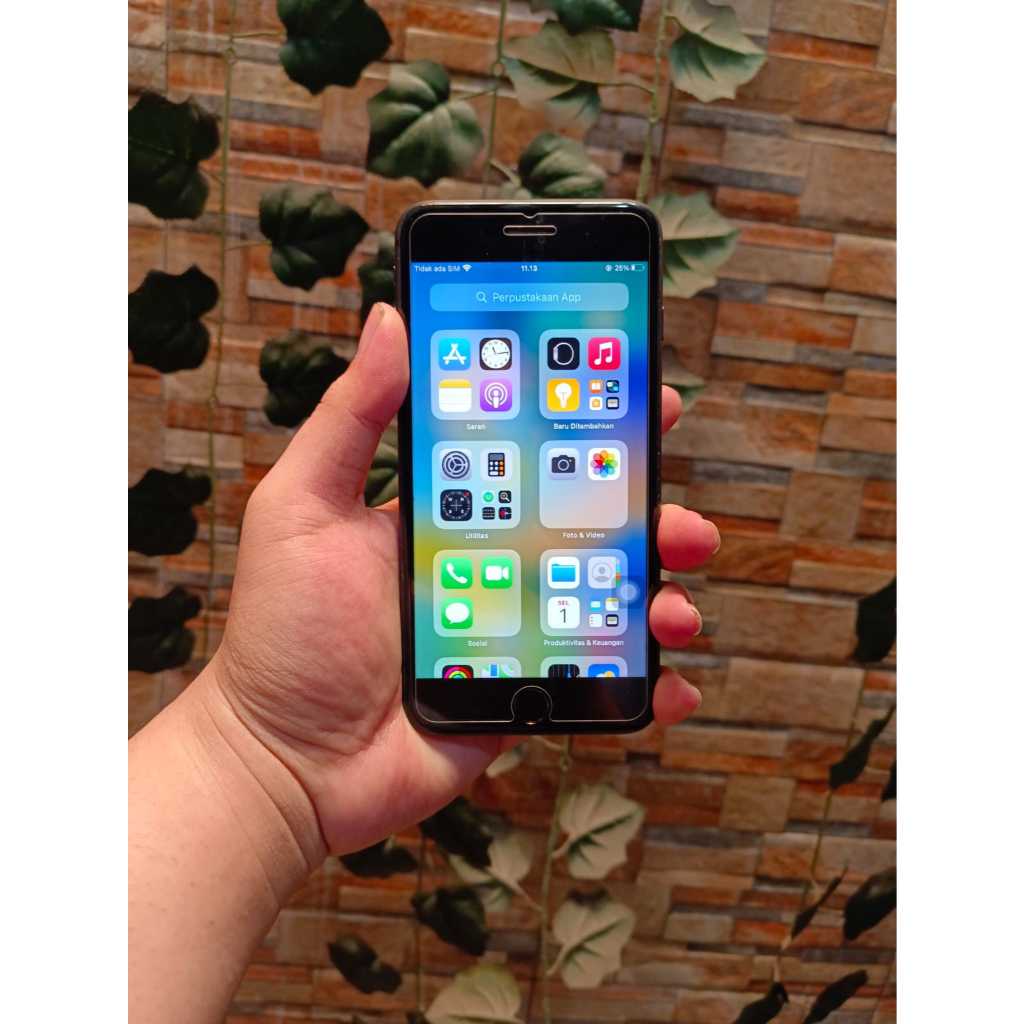 iPhone 8 Plus 64GB Space Grey Murah