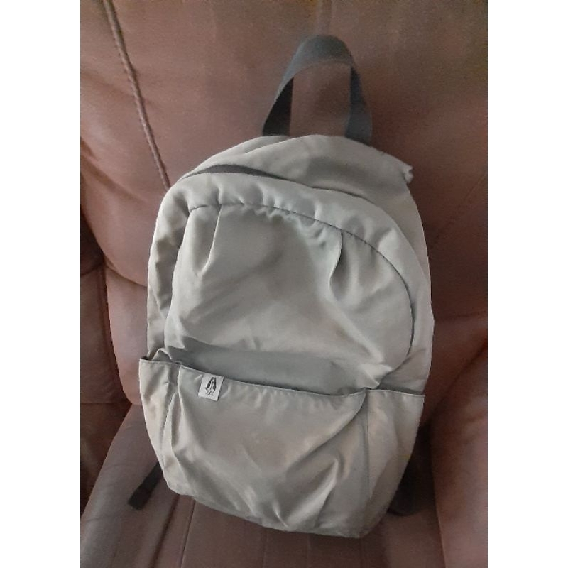 Tas Ransel Wanita Preloved Second Branded Ori Hush Puppies