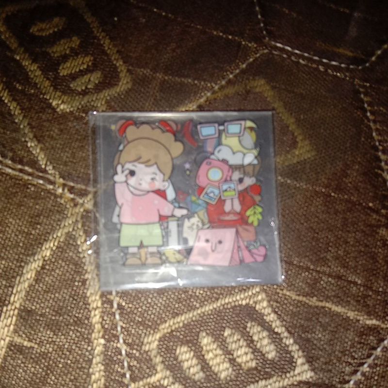 

stiker momo 5 pcs, stiker momo viral, stiker momo lucu, stiker momo murah, stiker momo 4 warna , stiker momo pink stiker momo gambar