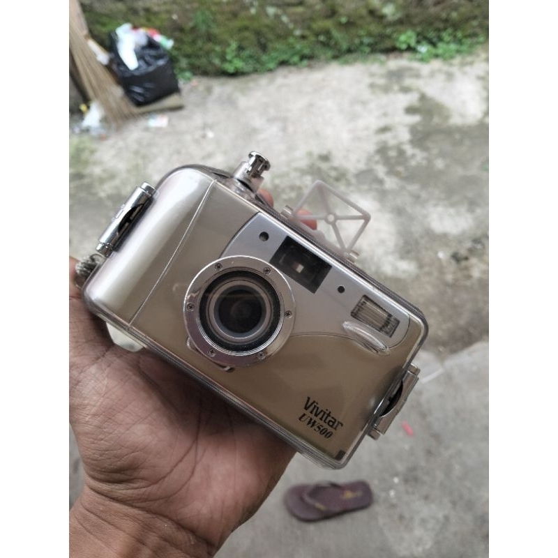 camera vivitar uw500