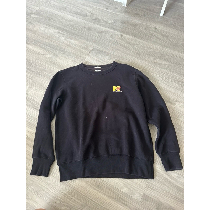 MTV SWEATER [PRELOVED]