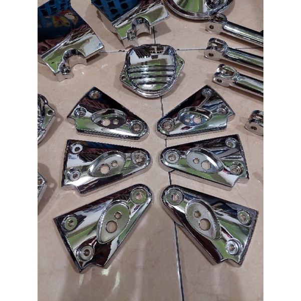 [CHROME CELUP] Kupingan tirev kupingan tiger revo pangkon lampu tirev tiger revo