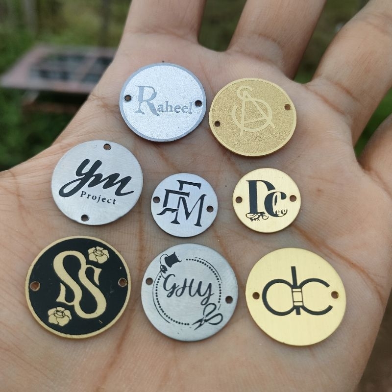 

label plat hijab besi