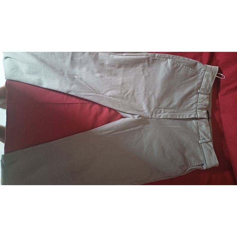 Preloved geela pants