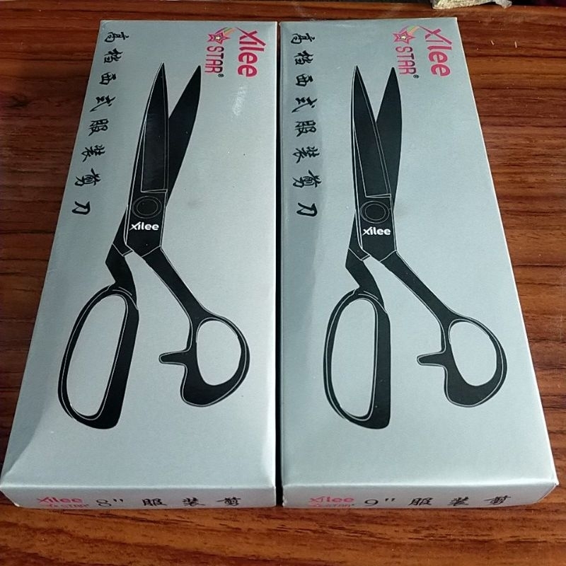 

Gunting Kain Bahan Baja Hitam Merk Xi Lee