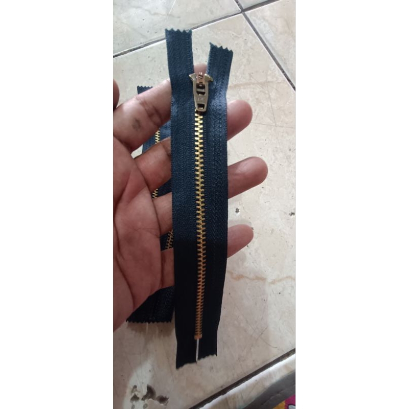 Resleting Levis YKK 6inci