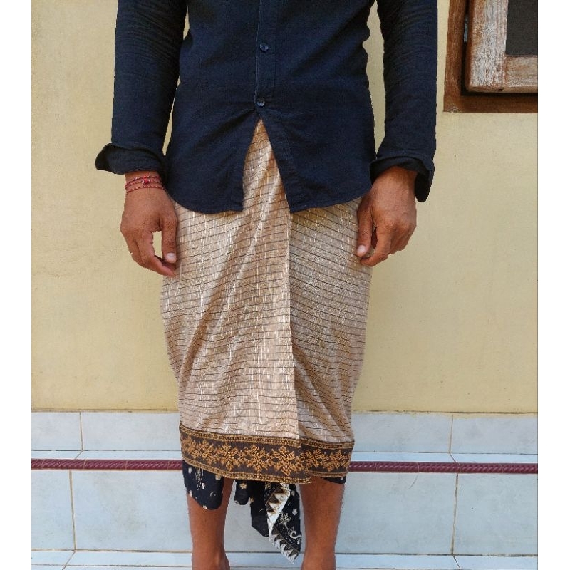 Saput Bali tepi semi songket