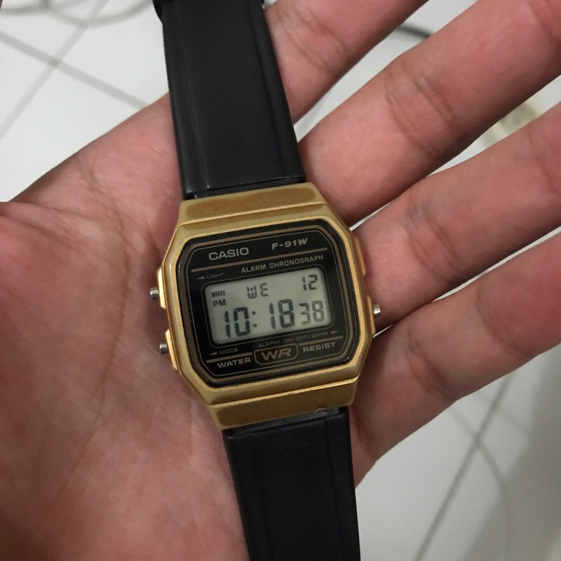 Casio F91W