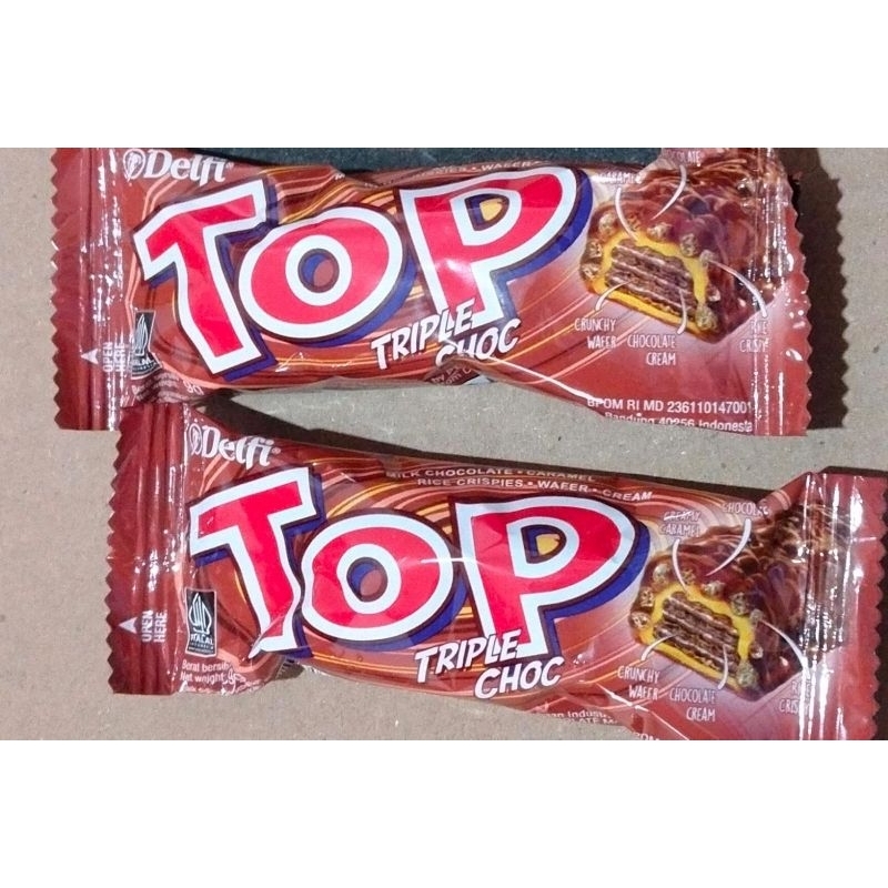 

top triple choc wafer coklat