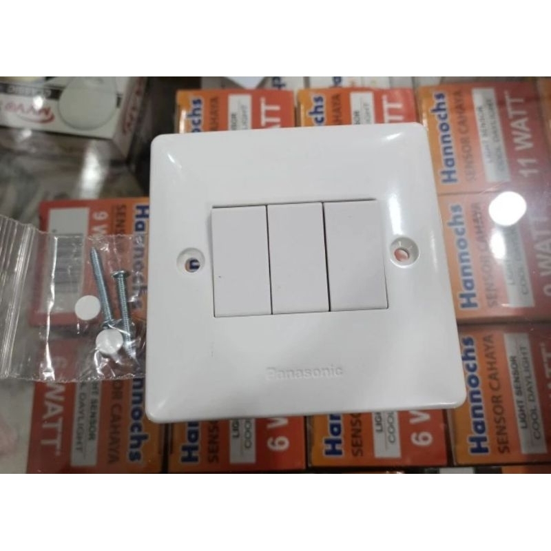 Saklar Triple Panasonic