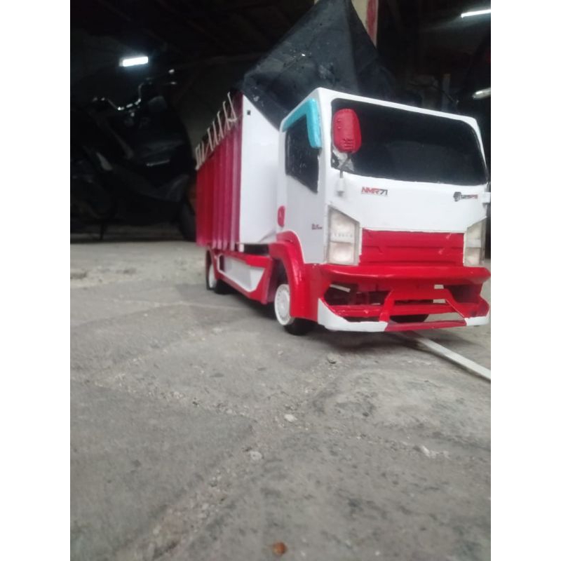 miniatur truk giga nmr 71 skala 1:16 spek bisa liat deskripsi