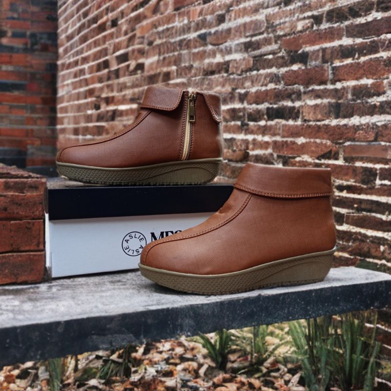 Cuci Gudang Sepatu Boots Wanita // Sepatu Boots Korea Style // Sepatu Cewe // Sepatu Boots Wanita