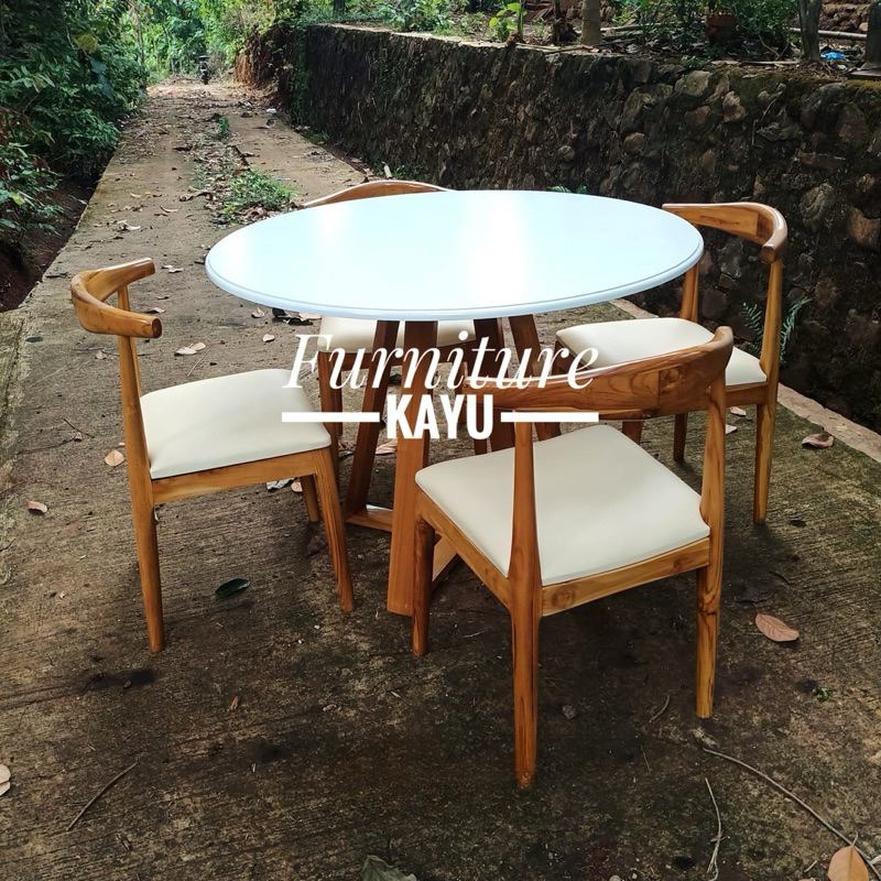 meja makan bulat kayu jati, set meja makan bulat 4 kursi kayu jati, meja makan cafe kayu jati