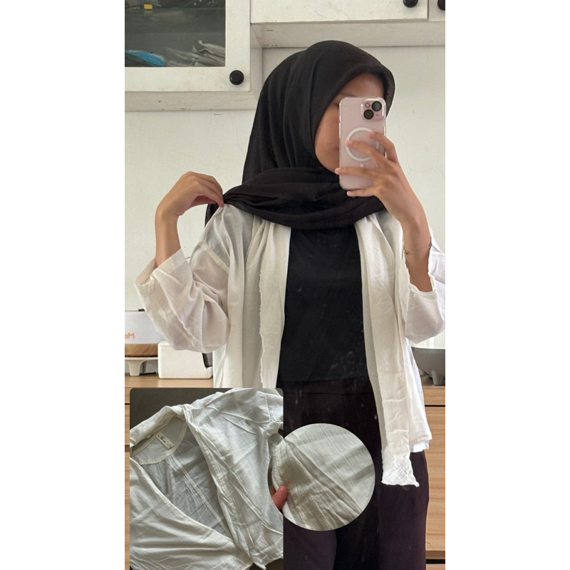 outer putih bagus buat outfit pantai