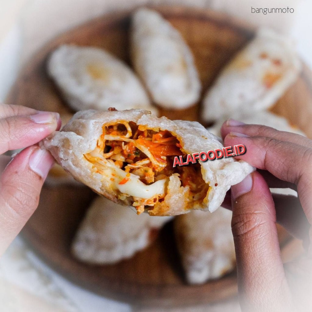

CIRENG ISIan JUMBO AYAM MERCON MOZARELLA 5pcs