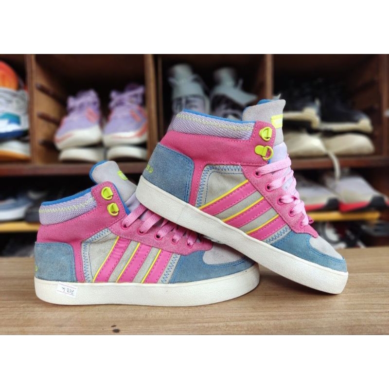 Sepatu Sneakers Adidas Neo Basket Pink Bekas Wanita Size 38