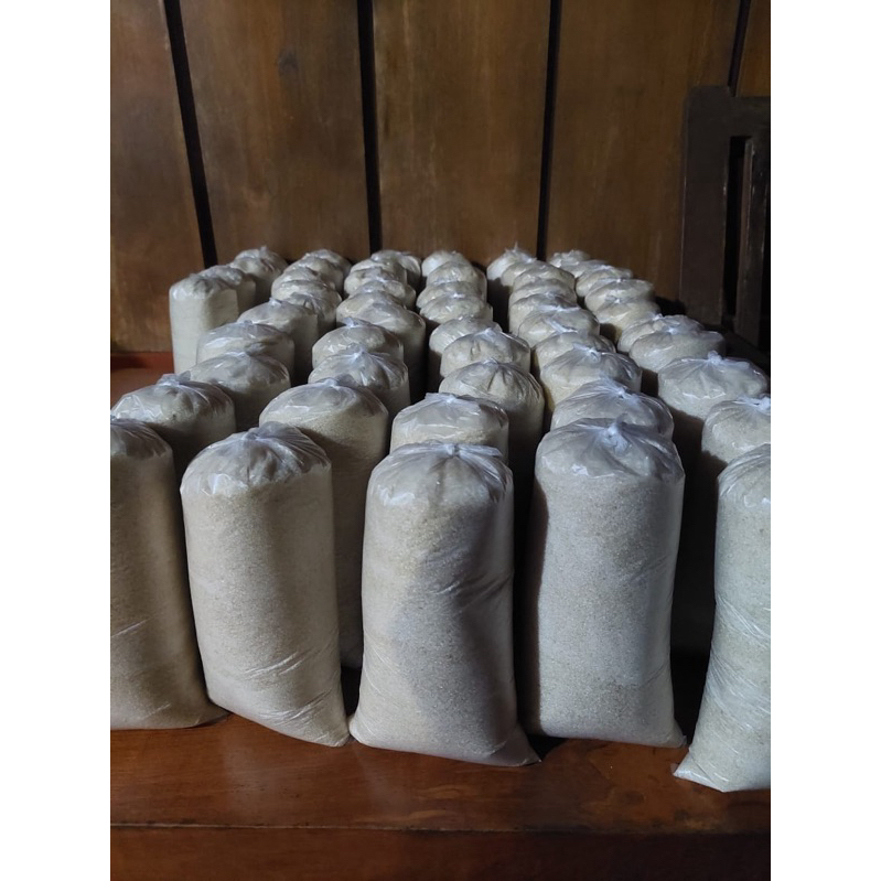 

GULA PASIR 1 KG