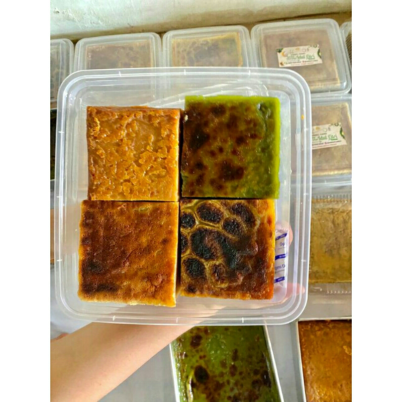 

KUE BASAH MIX 4 KHAS PALEMBANG