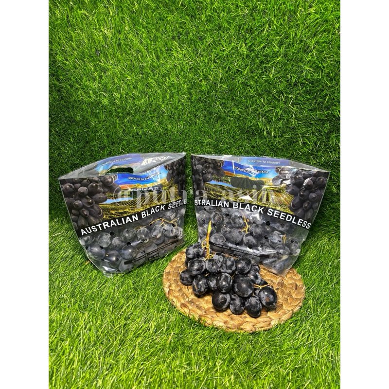 

Anggur Adora Black Seedless ( buy 1kg free 1kg )