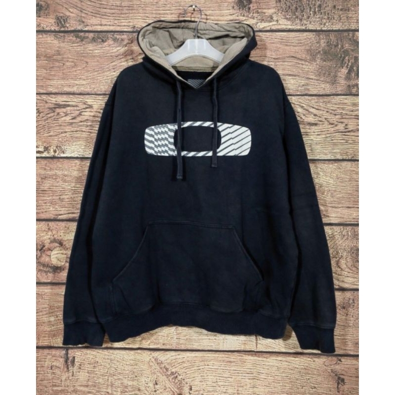 Vintage OAKLEY hoodie