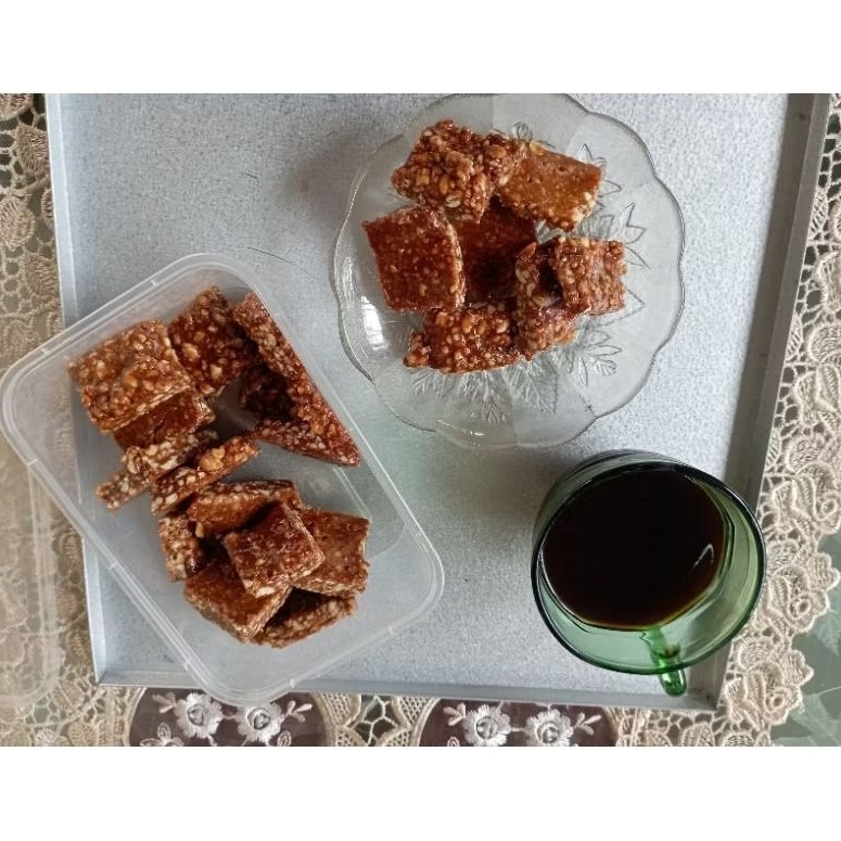 

Kacang Karamel cemilan enak