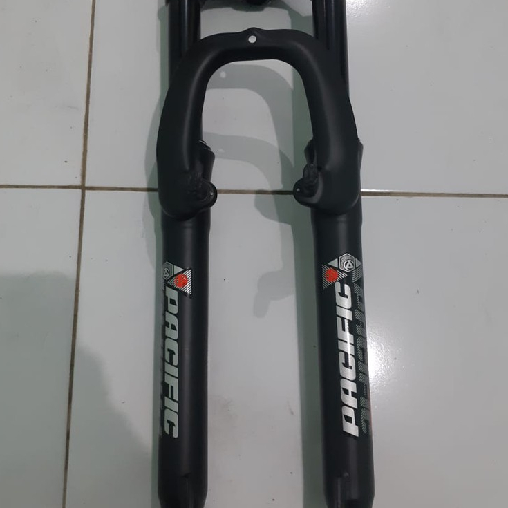 Fork Pacific MTB 26 27.5 slop coil Hitam