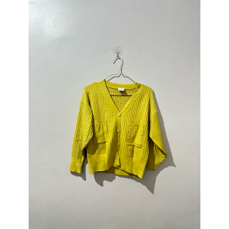 Sweater This Is April