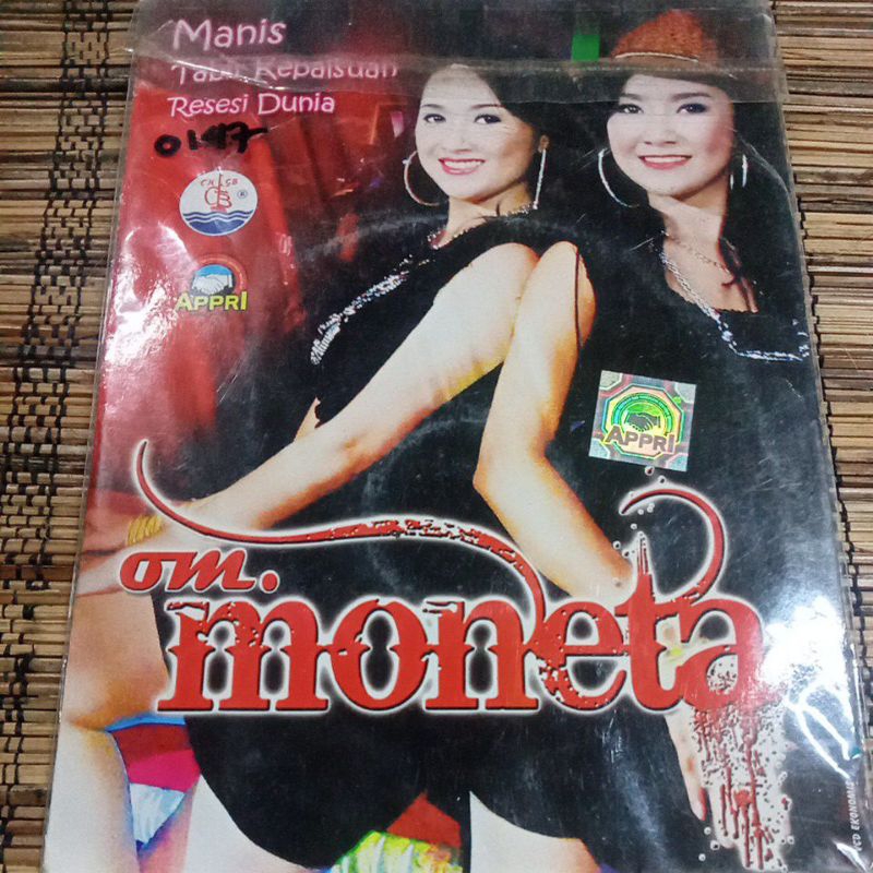 VCD OM. MONETA DD0214