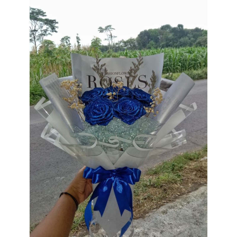 Buket bunga aestetik satin gliter dan bunga kering premium 5 tangkai