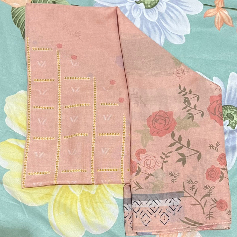 PRELOVED VZ VIVI ZUBEDI LIMITED SCARF