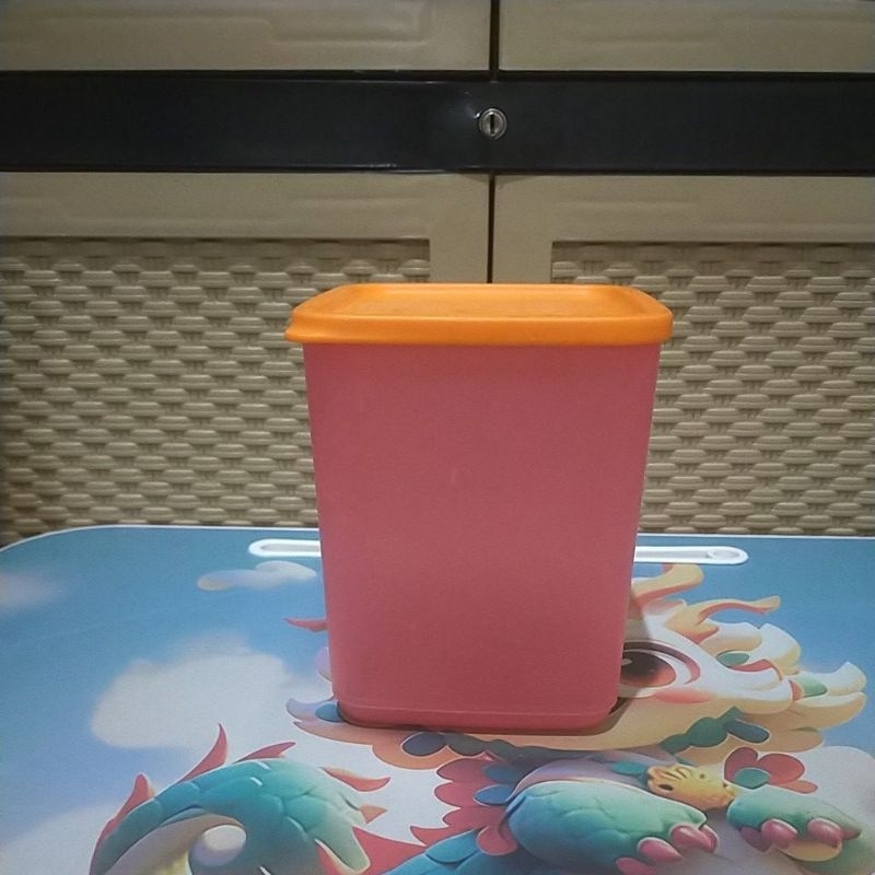 toples Tupperware second murah