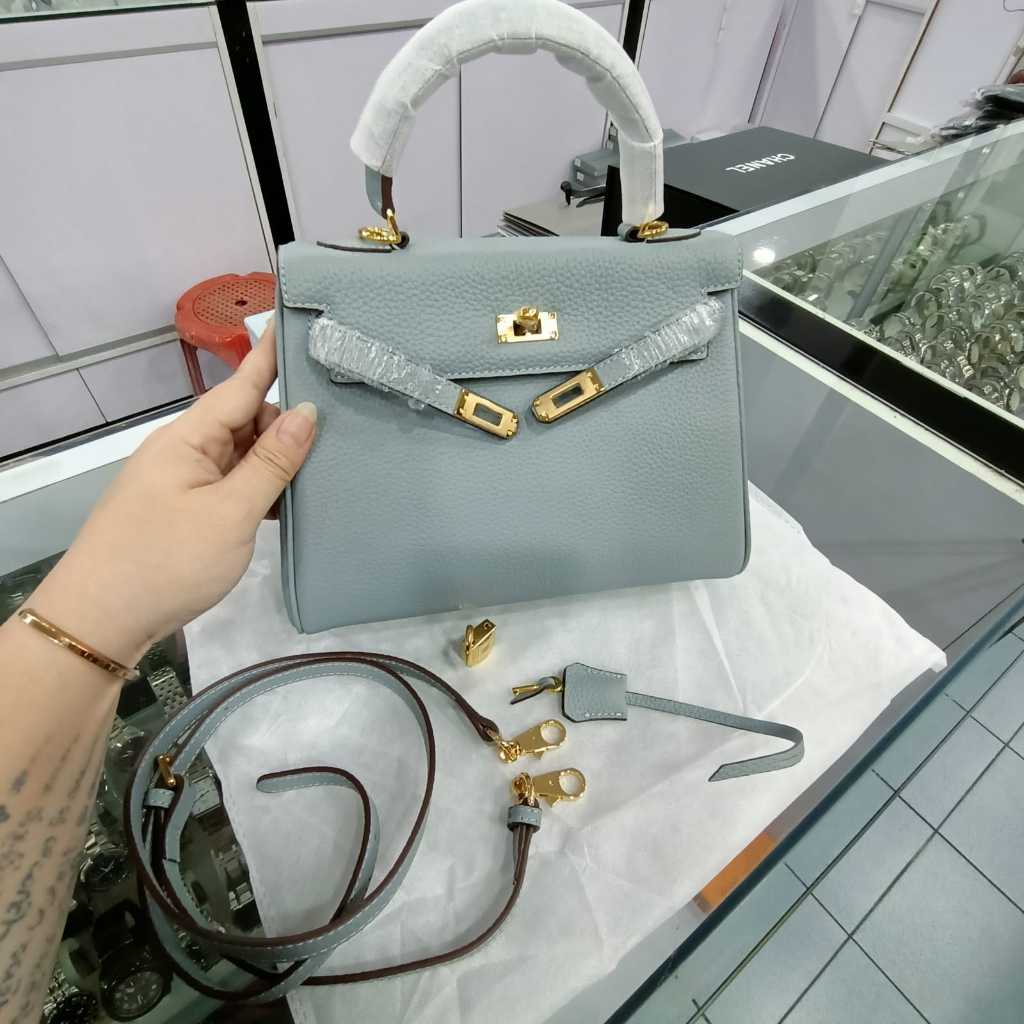 

KULAS NO BRAND KELLOY TERLARIS