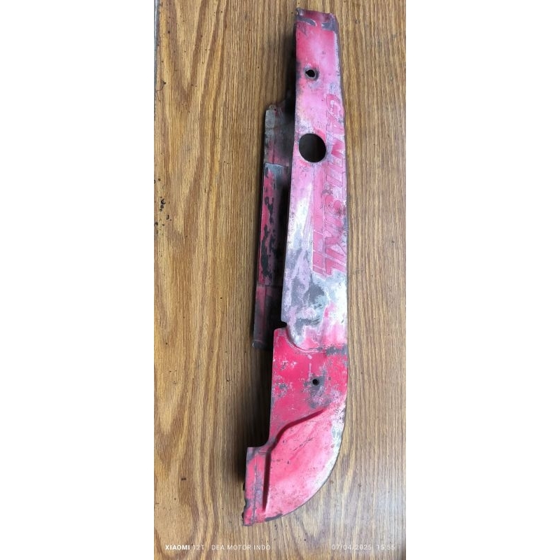 Tutup Rante / katengkas/ cover rantai/Suzuki a100 original