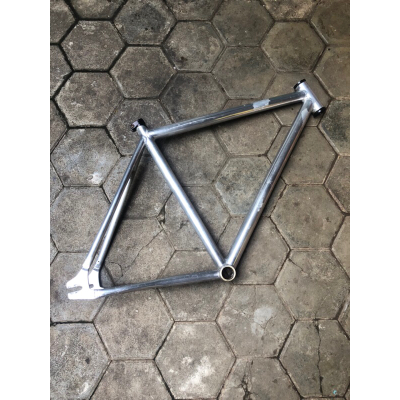 frame only soloist 71