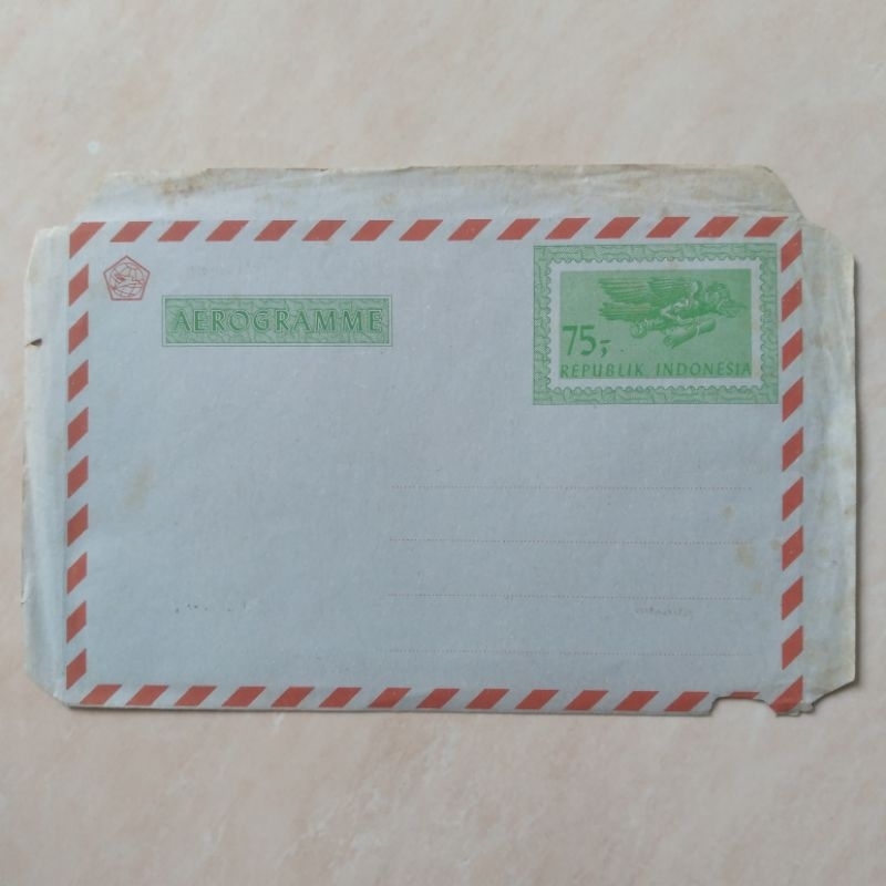

Koleksi Korespondensi Filateli Kuno Aerogramme Warkat Pos Udara 1973 Hijau Mint - YN2209