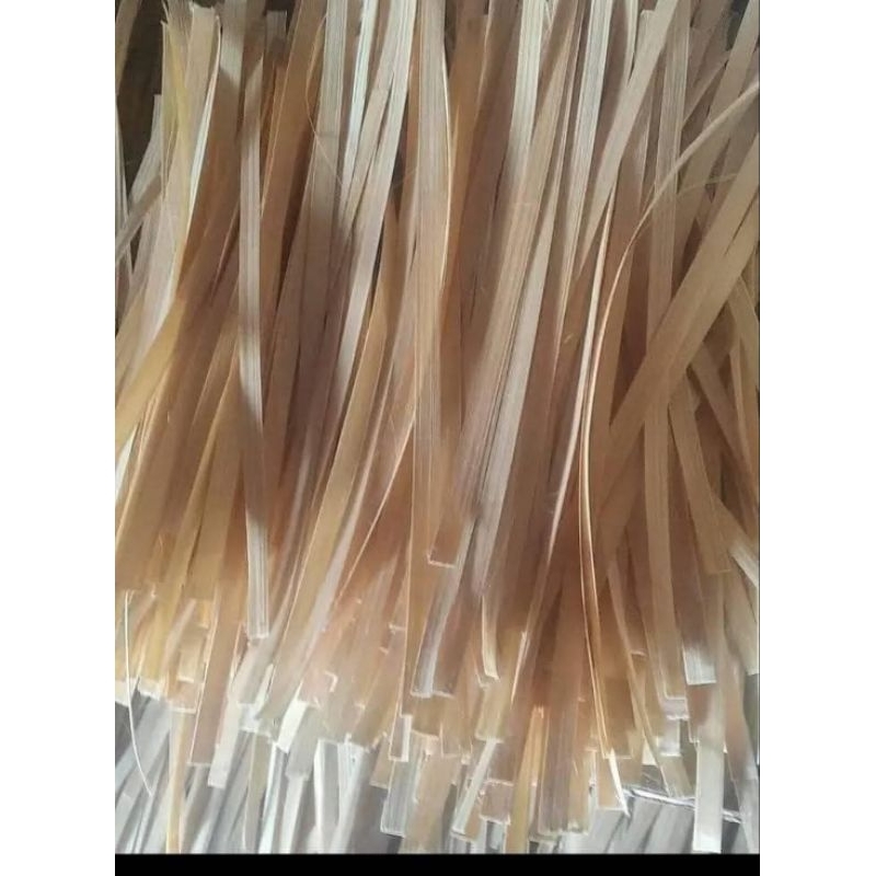 

kerajinan bambu/encekan bambu kerajinan halus per 300 biji ukuran 40an cm