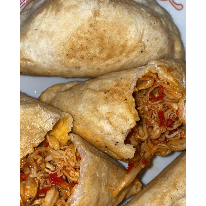

Cireng Isi Ayam Suwir Cireng Isi Pedas dan Tidak Pedas