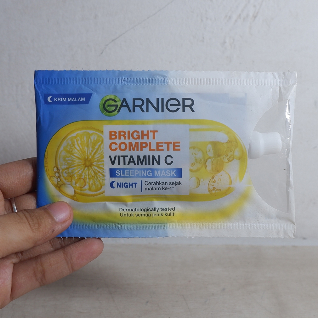 Nerrd Krim Malam Murah Garnier Light Complete Yoghurt Sleeping Mask