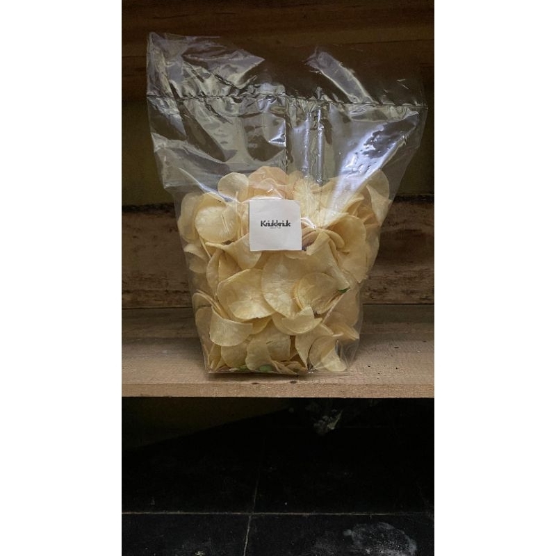 

500gr KERIPIK SINGKONG EXTRA DAUN BAWANG ENAK GURIH RENYAH makanan ringan cemilan