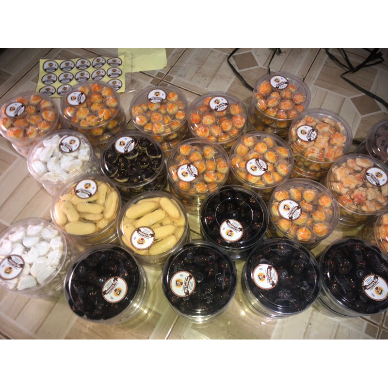 

KUE LEBARAN | KUE RAYA | KUE BAKAR